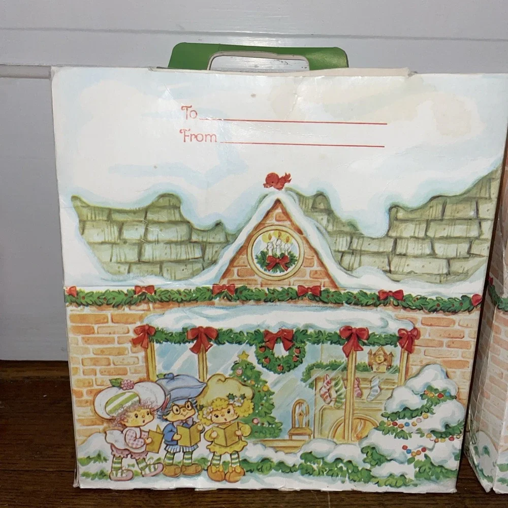 Vintage Strawberry Shortcake American Greetings Holiday Christmas Home Gift Box‎